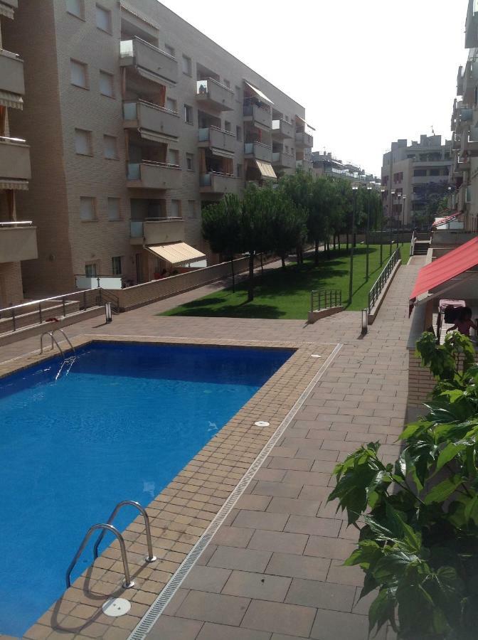 Sa Boadella Apartment *