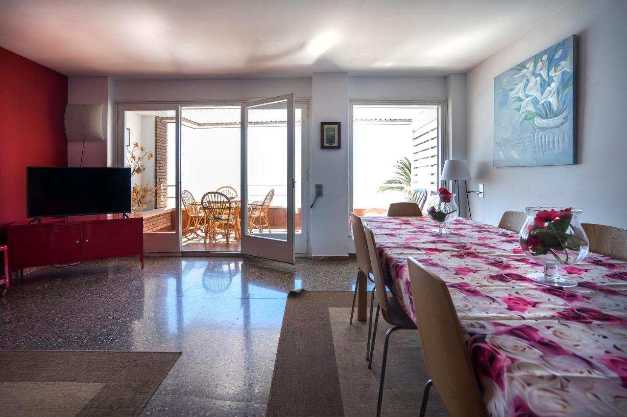 Vivalidays Rosalia - Centro Apartment Lloret de Mar