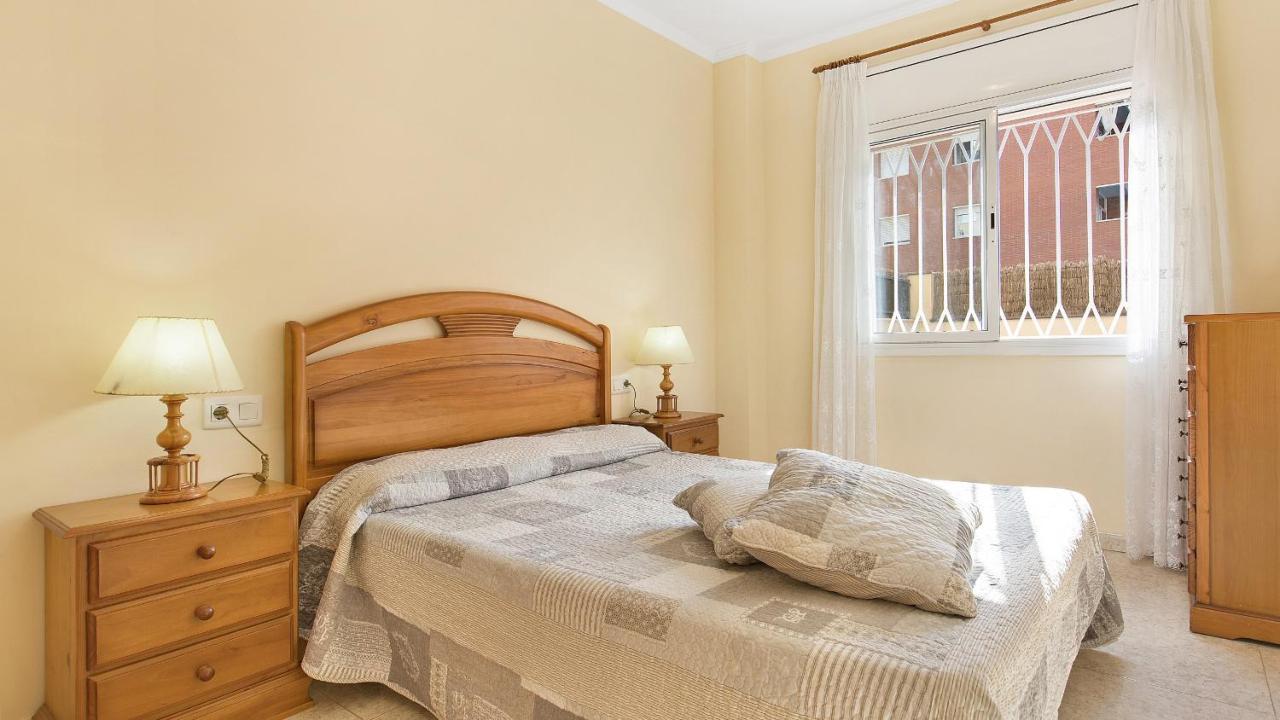 2p-53 - Apartment *