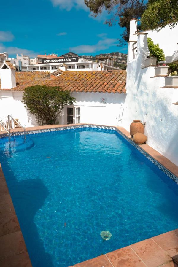 Sa Caleta Villa *