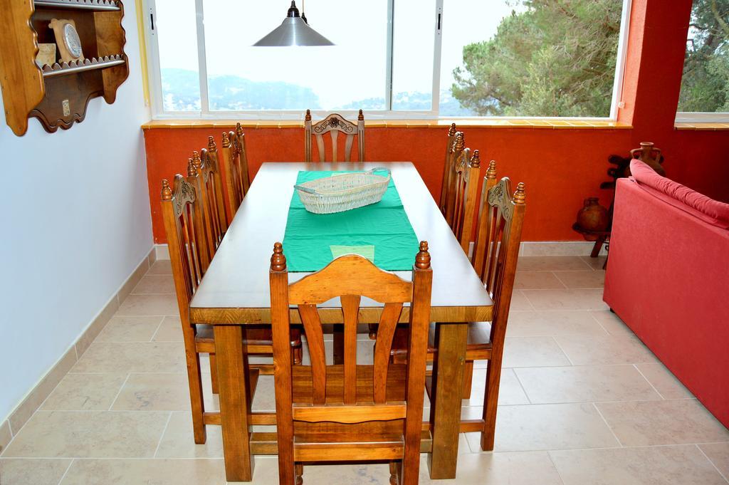 Violetas Villa *