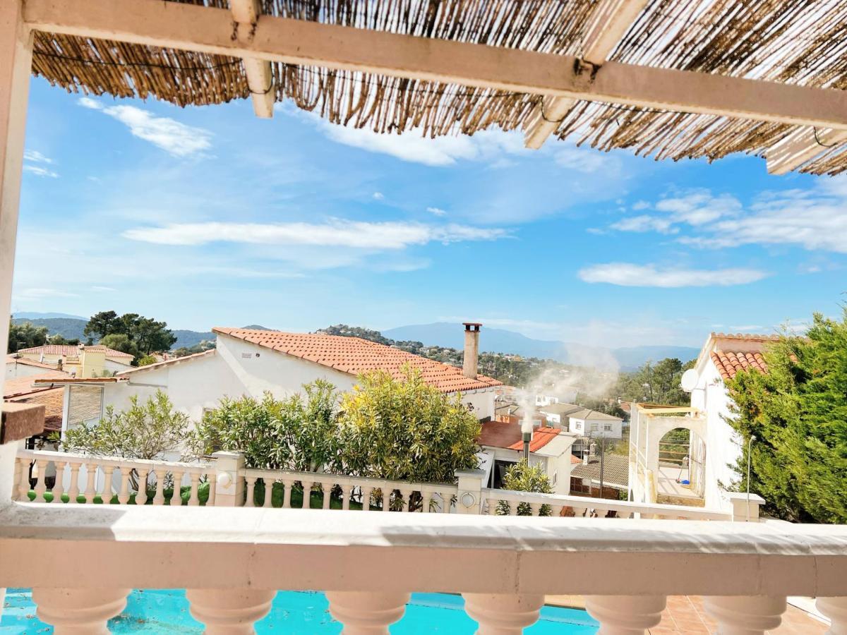 Mas Blau Munt Villa