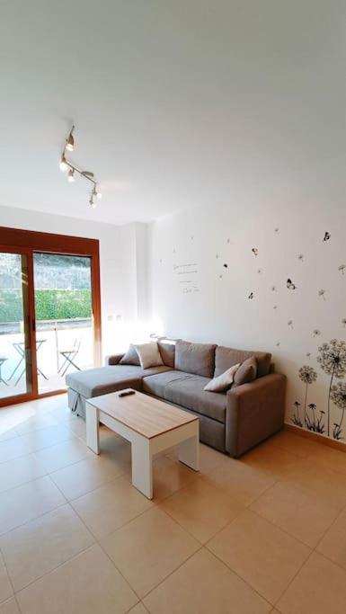 Apartamento La Brisa Para 4, Con Piscina Y Parking * Lloret de Mar