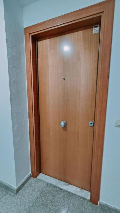 Apartamento La Brisa Para 4, Con Piscina Y Parking
