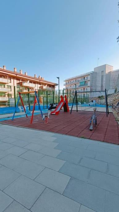 Apartamento La Brisa Para 4, Con Piscina Y Parking * Lloret de Mar