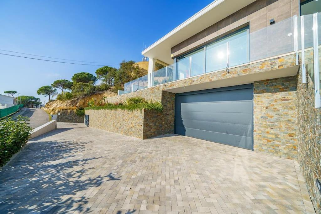 Le Paradis Villa Lloret de Mar