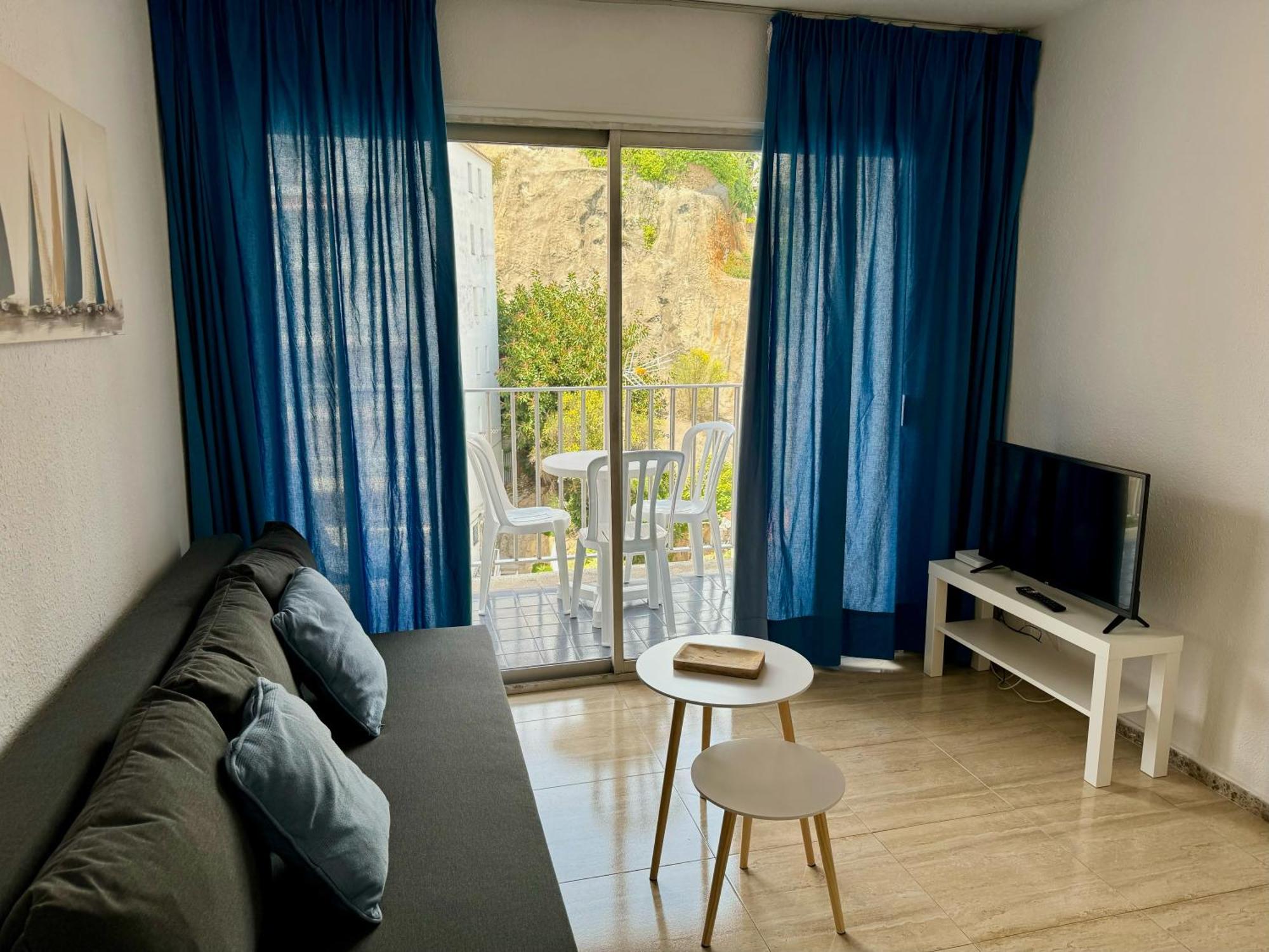 Apartment New Borodin Family Ab