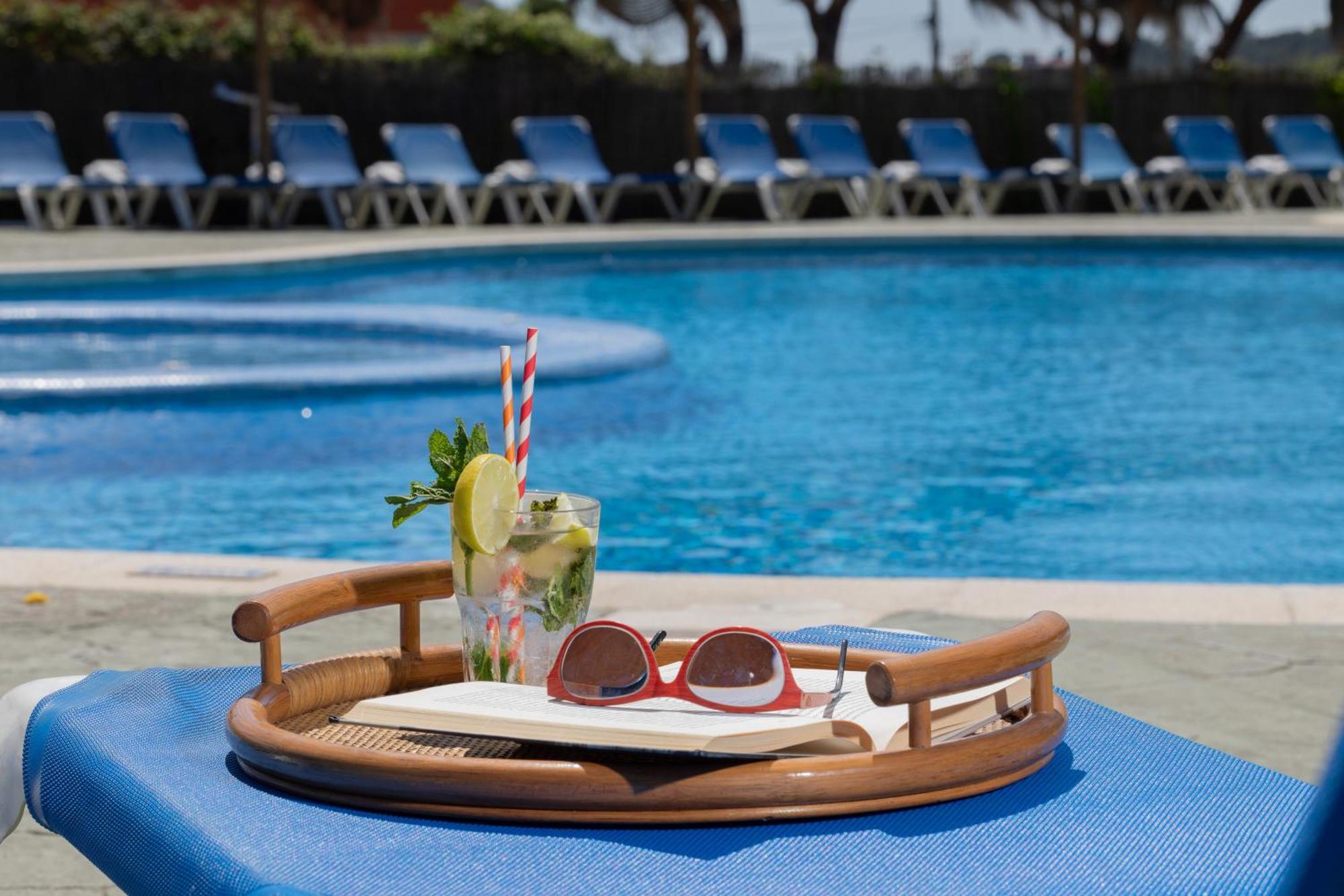 Aparthotel Ar Bolero Park 3*