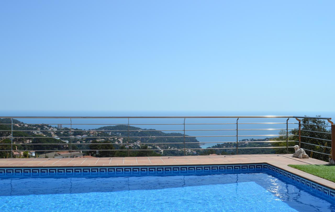 Violetas Villa