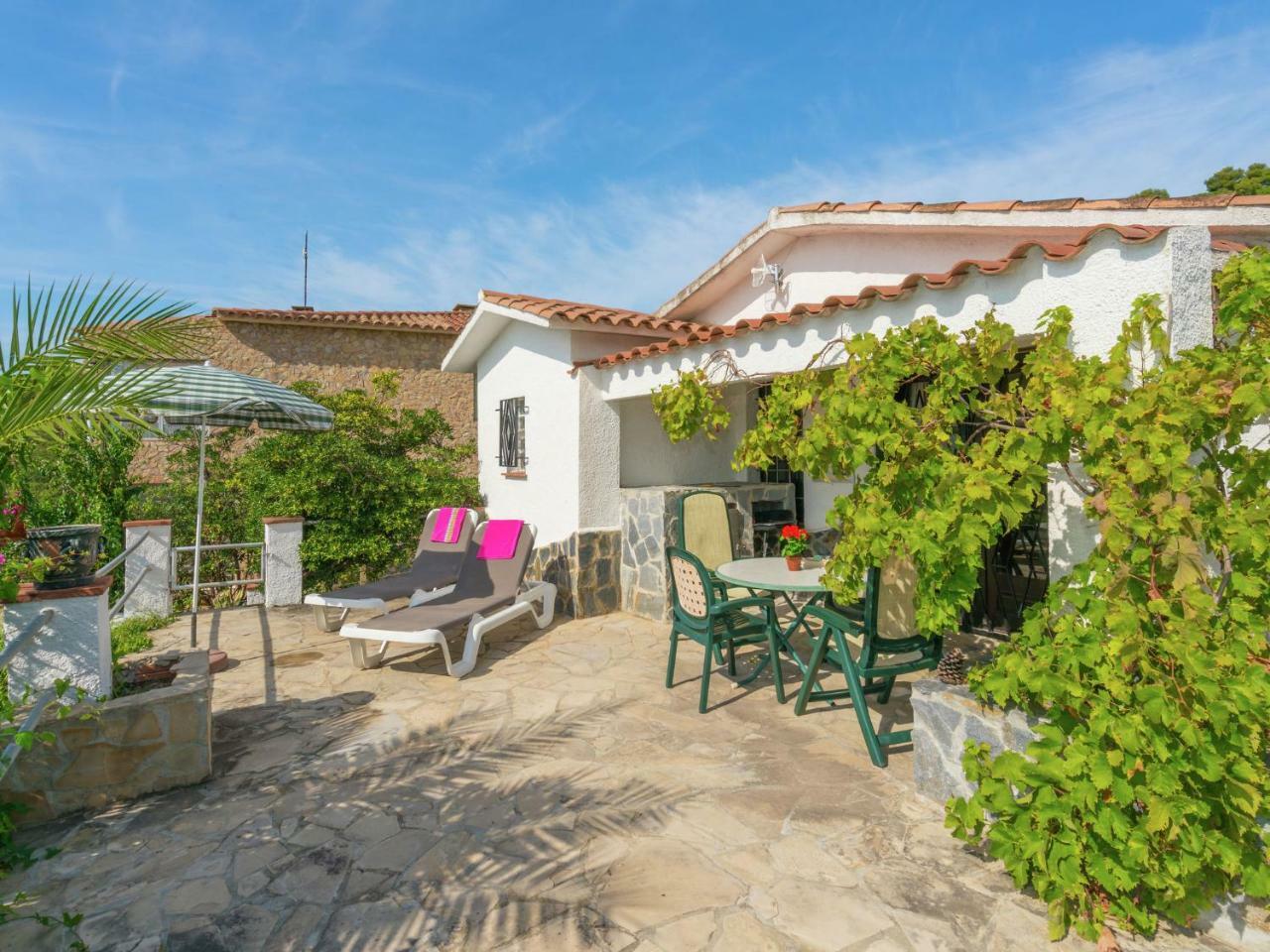 Holiday home A Picturesque Wine House Now Refurbished Into In Lloret de Mar