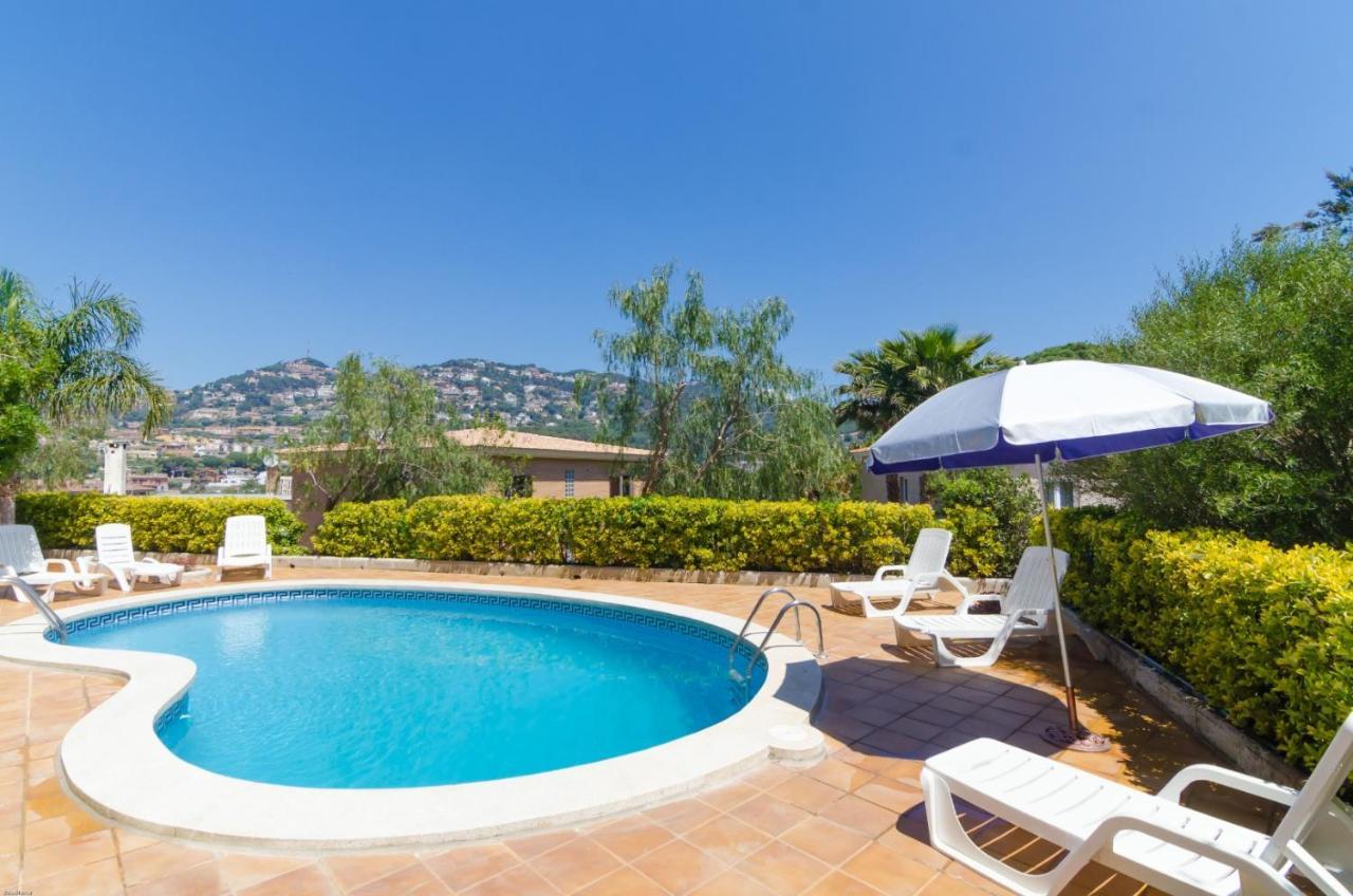 Club Villamar - Comodo Villa